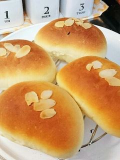 レンジ発酵☆ふわふわクリームパン-レシピのメイン写真