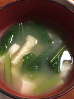 小松菜、豆腐、お揚げの味噌汁-レシピのメイン写真
