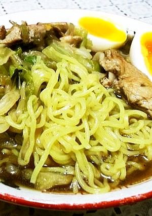 豚肉＆野菜炒めラーメン　半熟ゆで卵-レシピのメイン写真