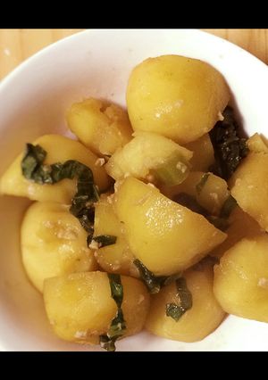じゃがいもと小松菜の煮物(甘酒使用)-レシピのメイン写真