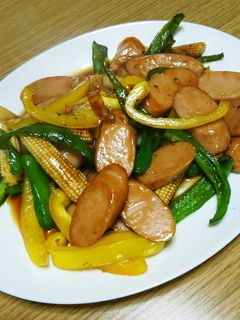魚肉ソーセージとヤングコーンの炒め物♪-レシピのメイン写真