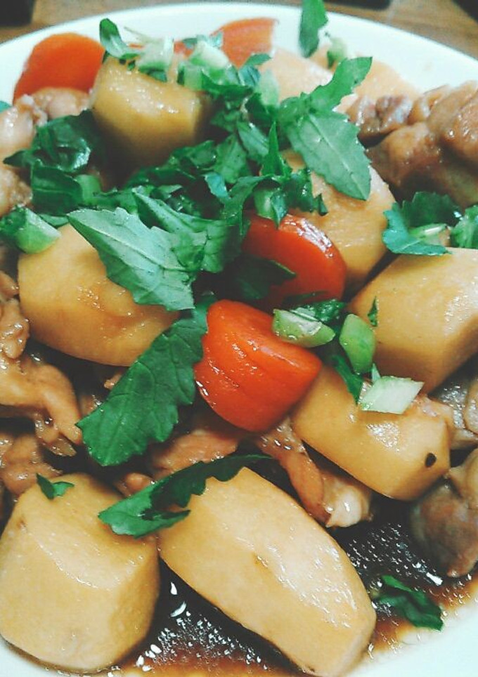 簡単里芋と鶏肉の煮もの-レシピのメイン写真
