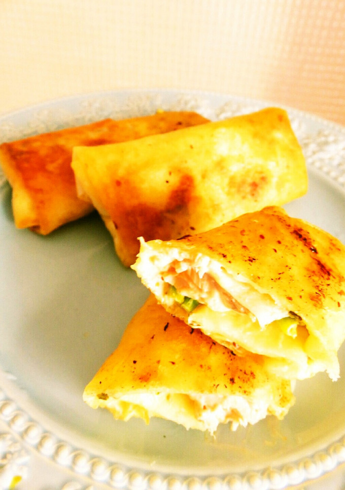 ☺簡単♪サーモンのレモンマヨ焼き春巻き☺-レシピのメイン写真