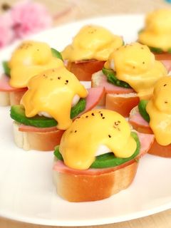 簡単オシャレ♡ひとくちエッグベネディクト-レシピのメイン写真