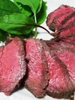 焼く➡包む➡完成!簡単極上ローストビーフ-レシピのメイン写真
