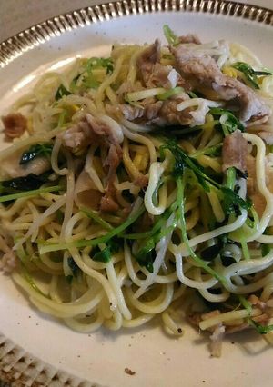 週末ランチに！もやしと豆苗の塩焼きそば♪-レシピのメイン写真
