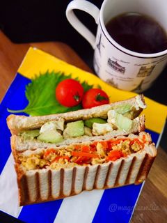 沖縄料理の人参しりしりで、和風パニーニ-レシピのメイン写真