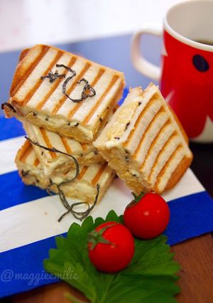 卵と塩昆布クリームチーズの和風パニーニ-レシピのメイン写真