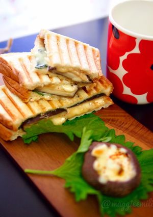 しいたけの醤油チーズ焼きで和風パニーニ-レシピのメイン写真