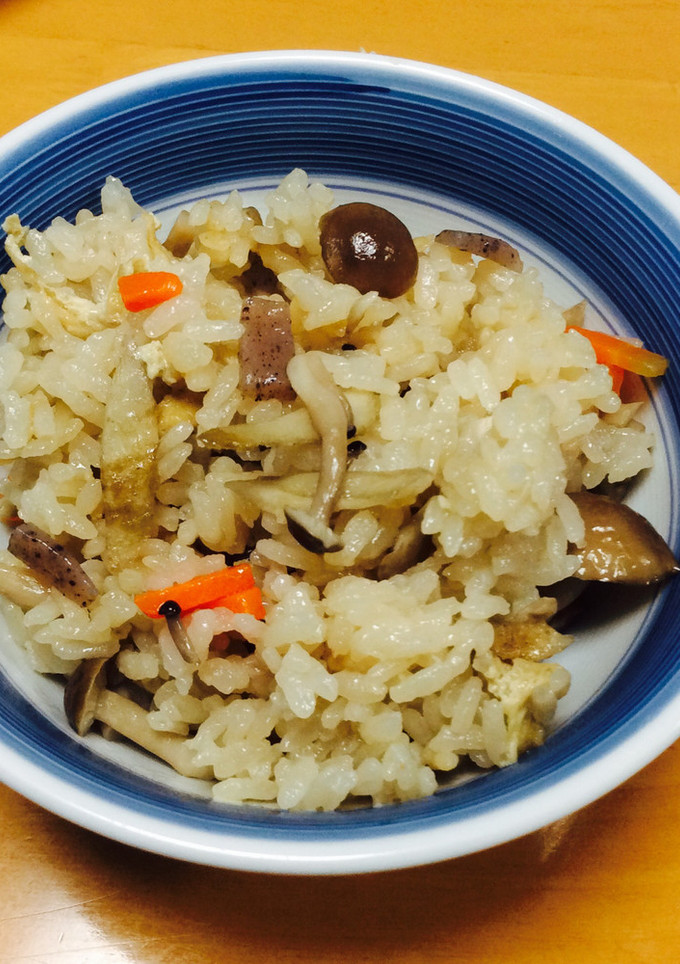 きのこの炊き込みご飯-レシピのメイン写真