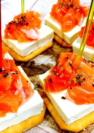 サーモンとクリームチーズ＊カナッペ-レシピのメイン写真