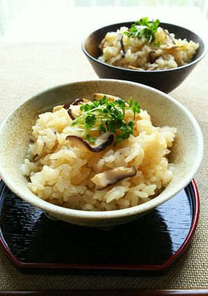 生椎茸の炊きこみ御飯-レシピのメイン写真