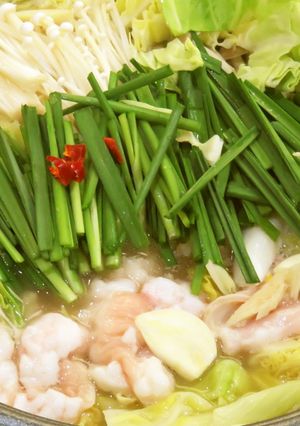 鶏だし用の鶏　　もつ鍋スープ作成-レシピのメイン写真
