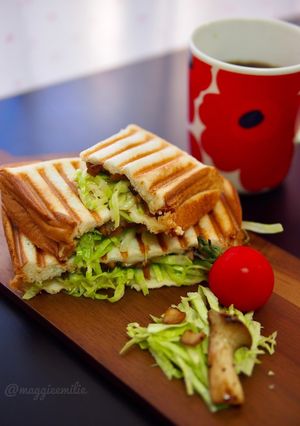 エリンギのバター醤油炒めで和風パニーニ-レシピのメイン写真