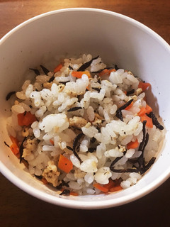 混ぜるだけ♪離乳食 簡単 ひじきごはん-レシピのメイン写真
