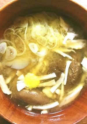 焼いたきのこのお味噌汁-レシピのメイン写真
