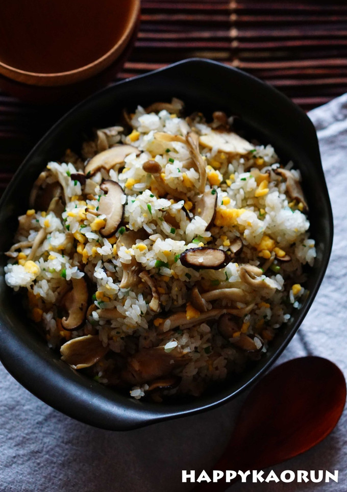 混ぜるだけで簡単♪きのこご飯-レシピのメイン写真