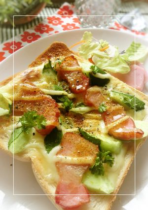 削ぎ切り胡瓜×ベーコン　カレートースト-レシピのメイン写真