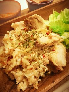 炊くだけ簡単☆アジアン鶏飯☆カオマンガイ-レシピのメイン写真