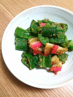 お弁当に♪ピーマンと蒲鉾のごま味噌炒め-レシピのメイン写真