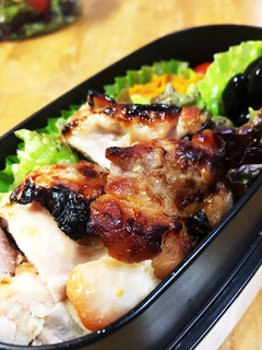 簡単☆旨味っ!鳥もも肉の味噌漬け-レシピのメイン写真