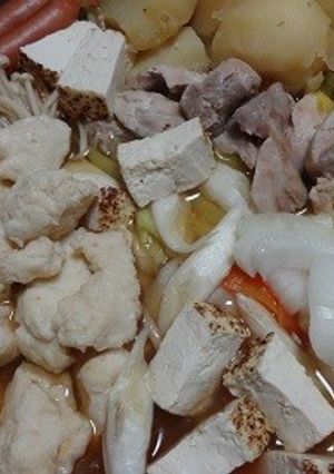 こりこり砂肝とふわふわ肉団子の対決鍋-レシピのメイン写真