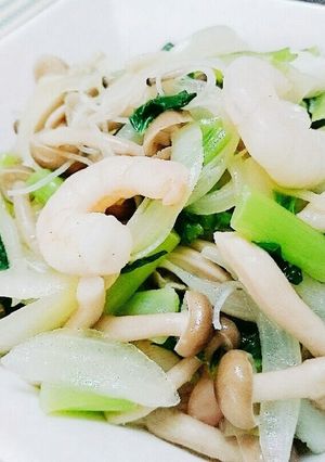 野菜高騰対策！大根葉のシーフードビーフン-レシピのメイン写真