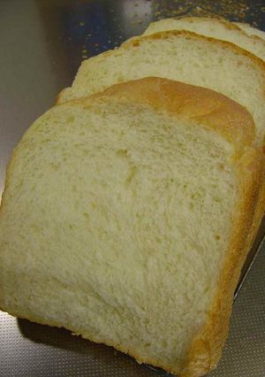 【HB】ノンオイル☆牛乳食パン-レシピのメイン写真