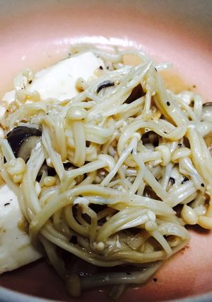 超簡単で速い！キノコと豆腐のバター炒め-レシピのメイン写真