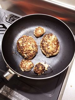 信州のりんごハンバーグ-レシピのメイン写真