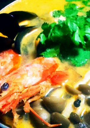 熱々旨辛トムヤム*アジアン鍋-レシピのメイン写真