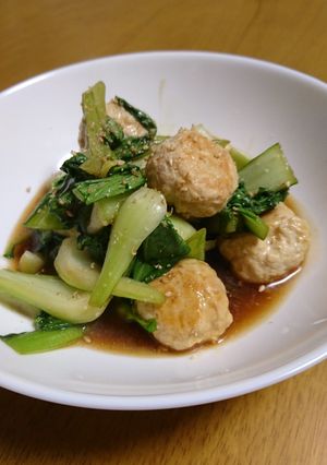 チンゲン菜と鶏団子の野菜炒め-レシピのメイン写真