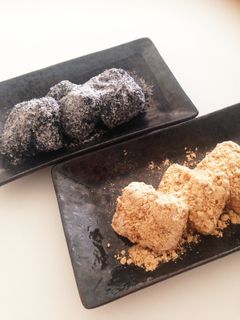 簡単きな粉&胡麻のお餅(つきたて風)-レシピのメイン写真