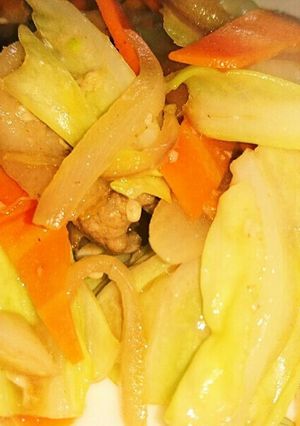 ボリュームたっぷり♪豚野菜 塩麹炒め-レシピのメイン写真