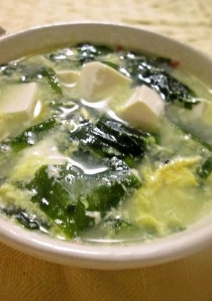 豆腐とわかめの柚子胡椒入り卵スープ-レシピのメイン写真