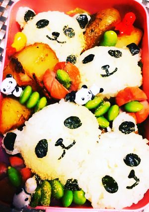 娘弁当 パンダの下には照り焼きハンバーグ-レシピのメイン写真