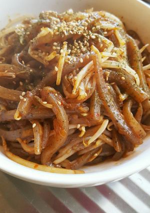 節約♥こんにゃくともやしの辛味噌♥-レシピのメイン写真