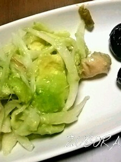 アボカドチキンと玉ねぎのサラダ-レシピのメイン写真
