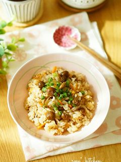 なめことツナの炊き込みごはん-レシピのメイン写真