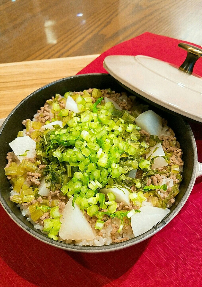 カブと牛挽き肉の炊き込みごはん-レシピのメイン写真