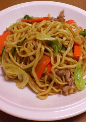 沖縄そばでなつかし給食風ヤキソバ♪-レシピのメイン写真