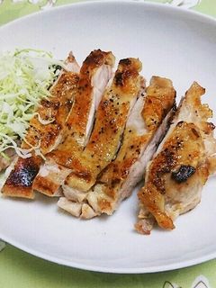 簡単!鶏もも肉ステーキです(^^)!-レシピのメイン写真