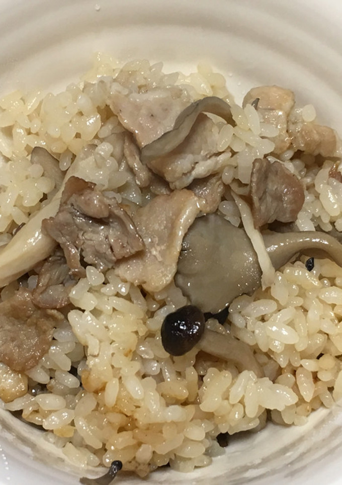豚バラの旨みたっぷりきのこの炊き込みご飯-レシピのメイン写真