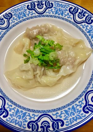セロリのおかげで 台湾風༄ワンタンスープ-レシピのメイン写真