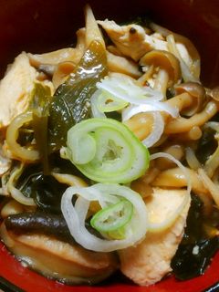 鶏むね肉とワカメ もやしのにんにく醤油煮-レシピのメイン写真