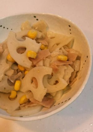 れんこんとベーコン炒め お弁当にも-レシピのメイン写真