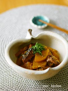 大根とサバ味噌煮缶で♪簡単煮物-レシピのメイン写真