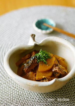 大根とサバ味噌煮缶で♪簡単煮物-レシピのメイン写真