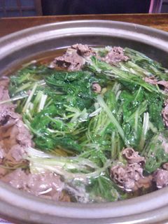 牛肉と水菜の簡単で美味しいお鍋-レシピのメイン写真