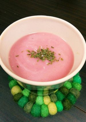 旬野菜なんでも！赤かぶポタージュ-レシピのメイン写真